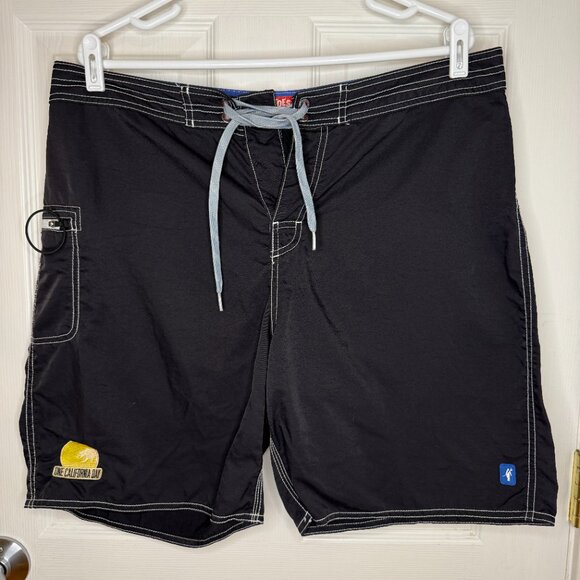 Toes On The Nose One California Day Edition Nylon Surfer Board Shorts Size 36 - Picture 8 of 8